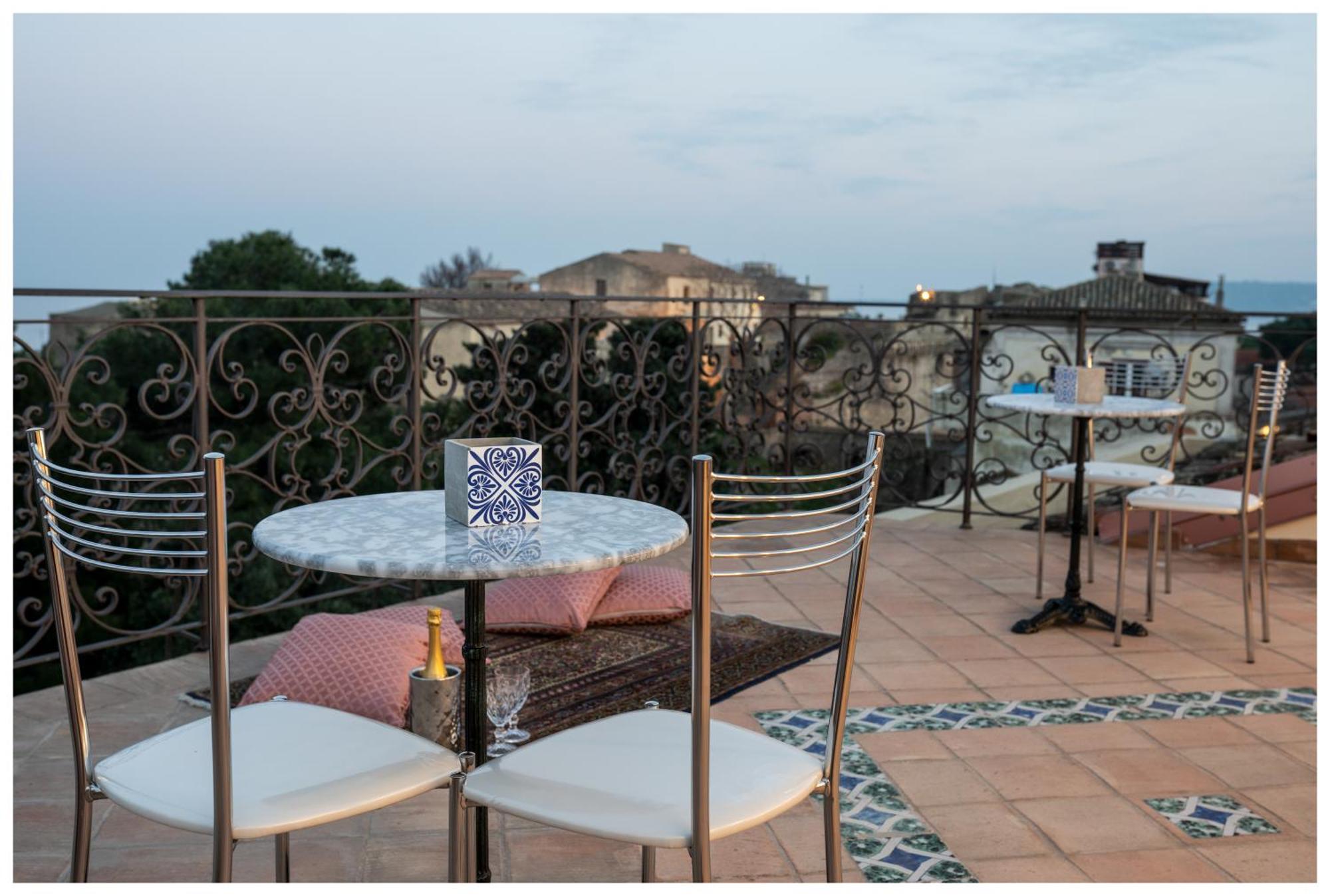 Boutique - Lodge & Suites Кротоне Екстер'єр фото