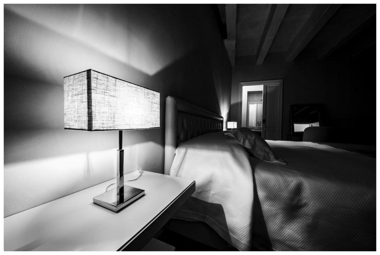 Boutique - Lodge & Suites Кротоне Екстер'єр фото